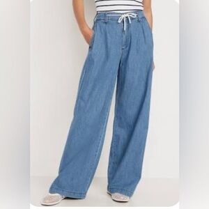 Super Wide-Leg Drapey Jeans